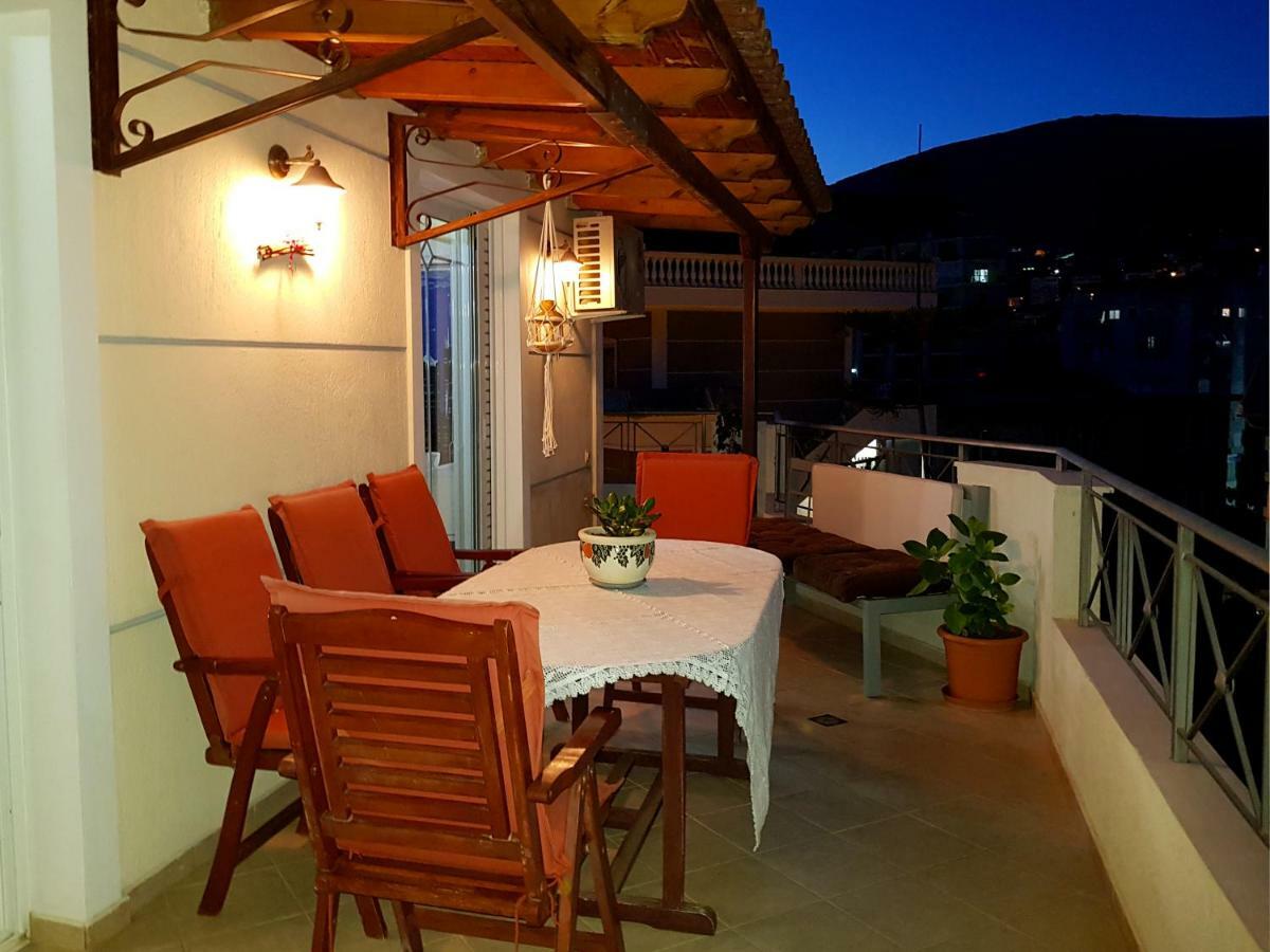 Villa Smeralda Sarandë Eksteriør billede