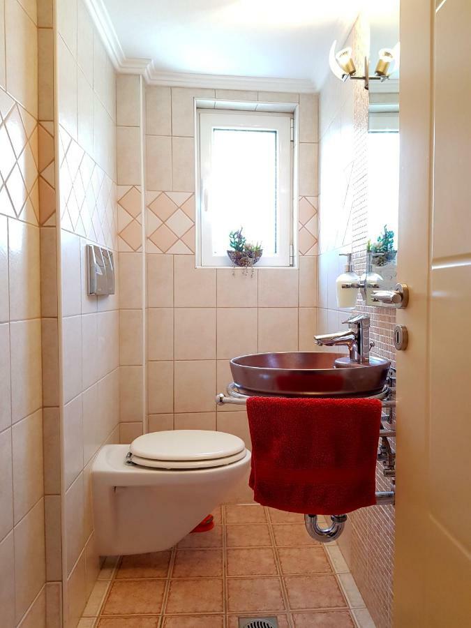 Villa Smeralda Sarandë Eksteriør billede