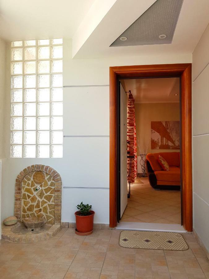 Villa Smeralda Sarandë Eksteriør billede